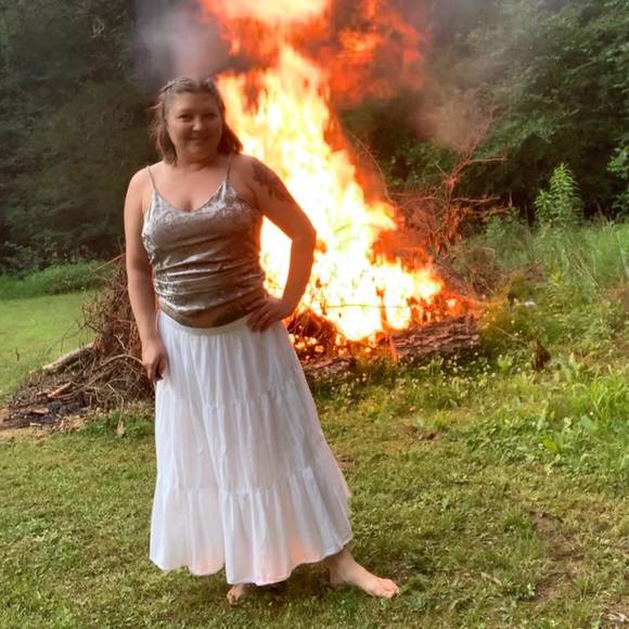 Meet your Posher, Randi - Picture 1 of 1